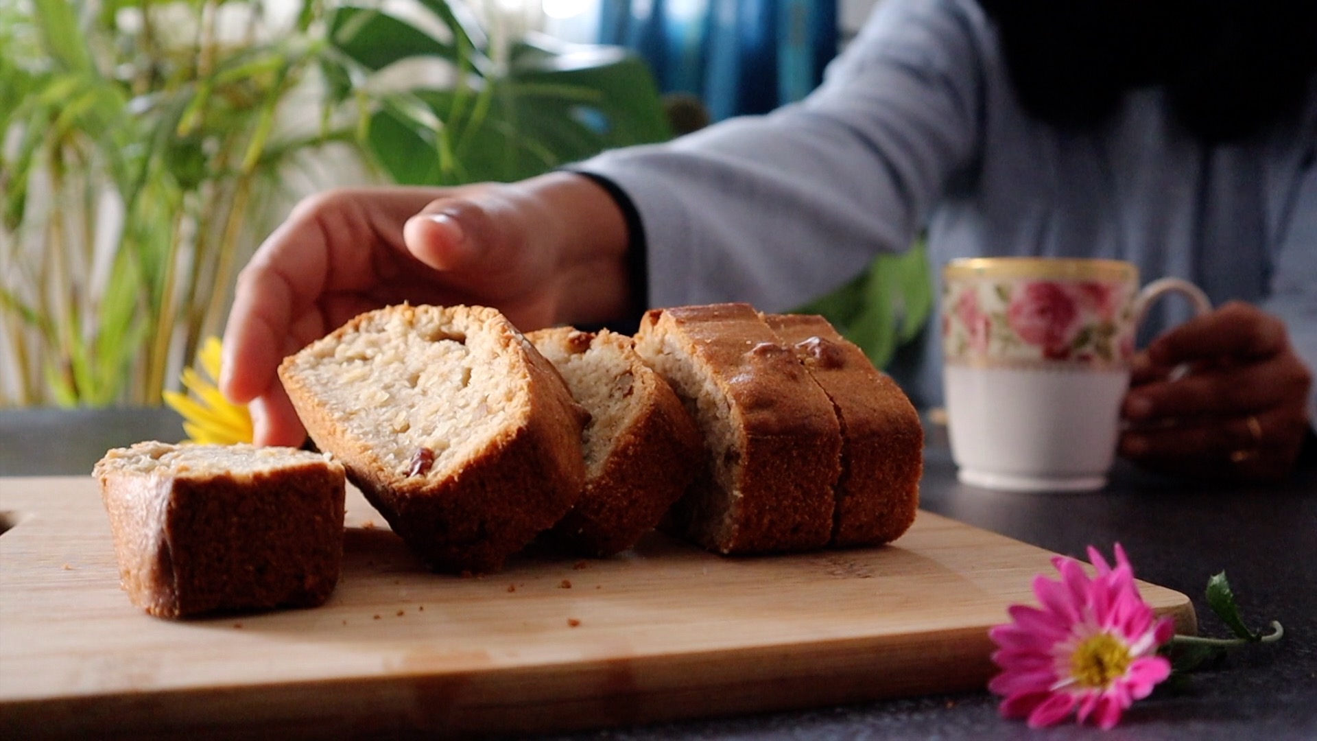 How to make cake, How to make banana walnut cake, Kids recipes, Kitty party recipes