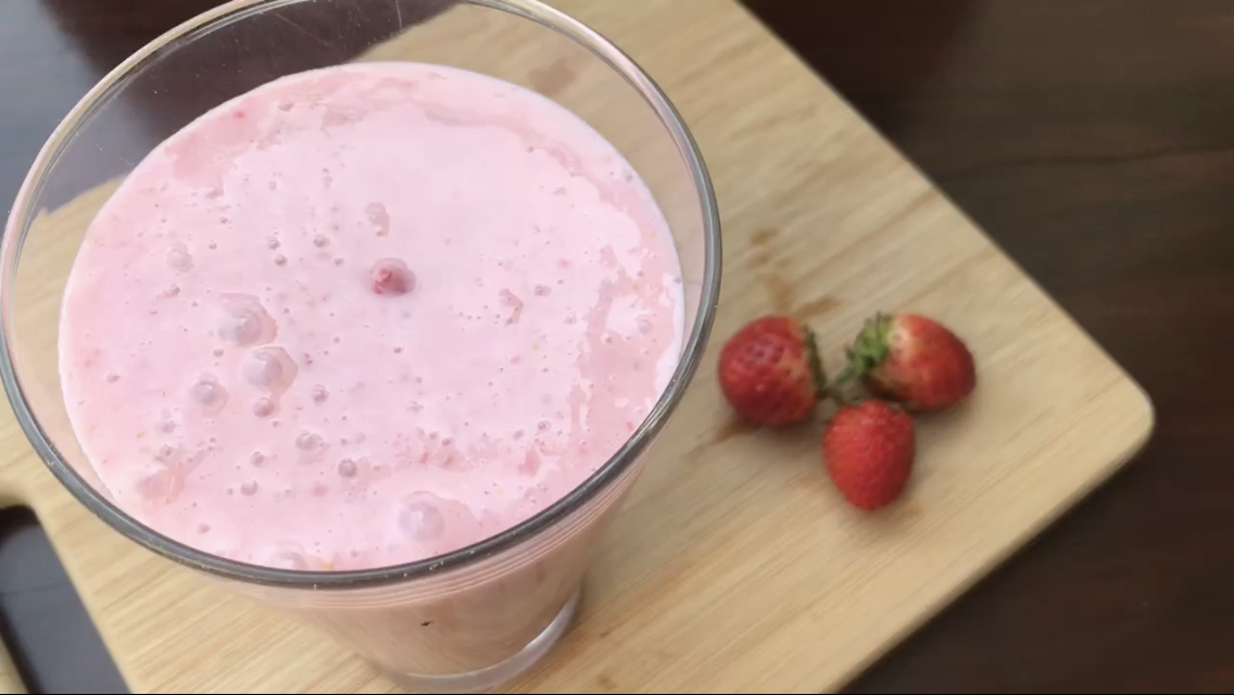 Strawberry Smoothie Recipe For Weight loss.
